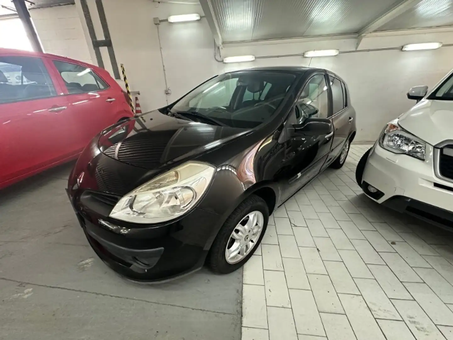Renault Clio 1.2 5p. Le Iene Nero - 1