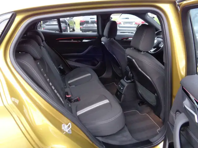 BMW X2 view 11
