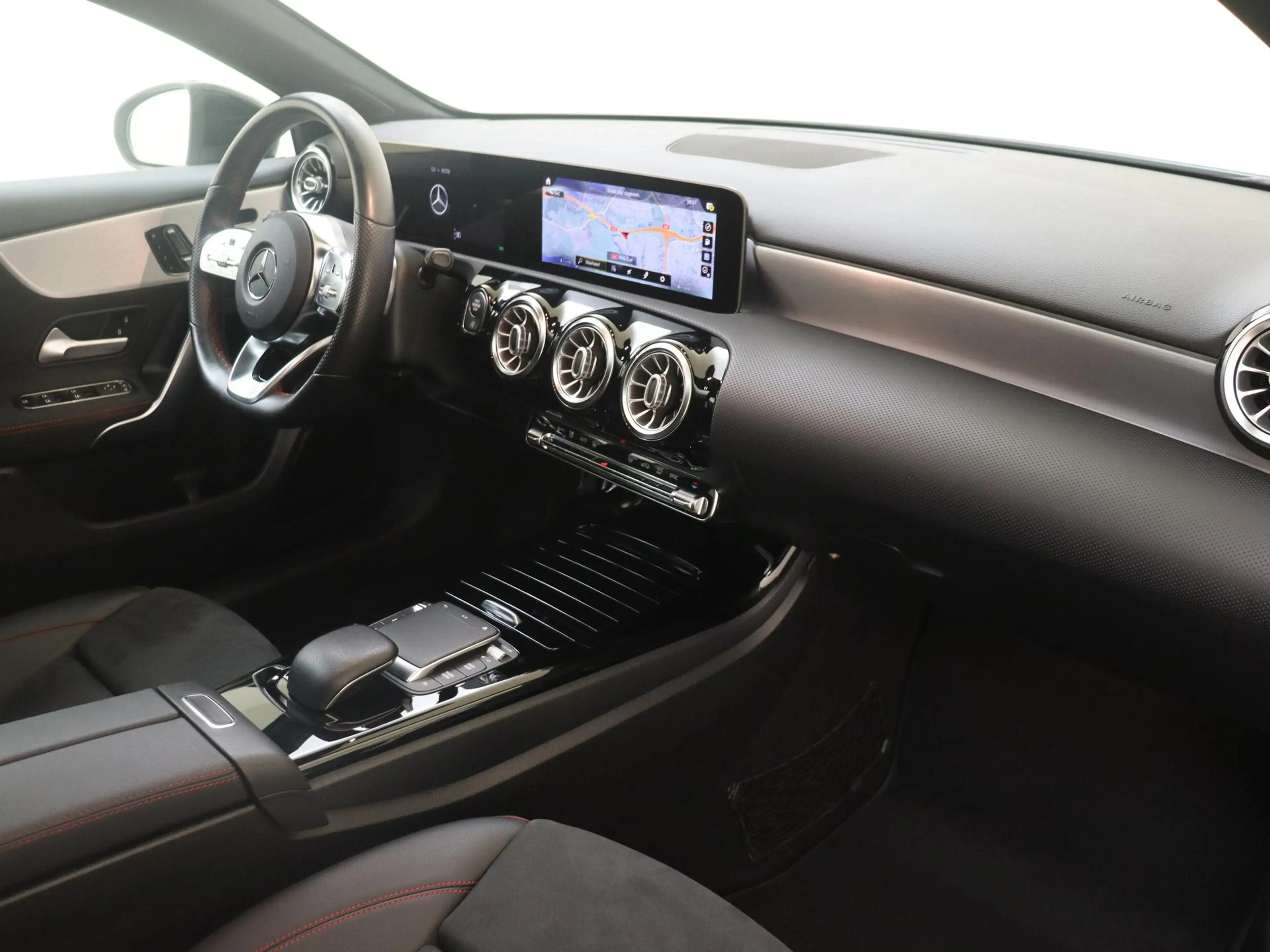 Mercedes-Benz A 180 Business Solution AMG / Panoramadak/ Memory/ Sfeer — photo 5