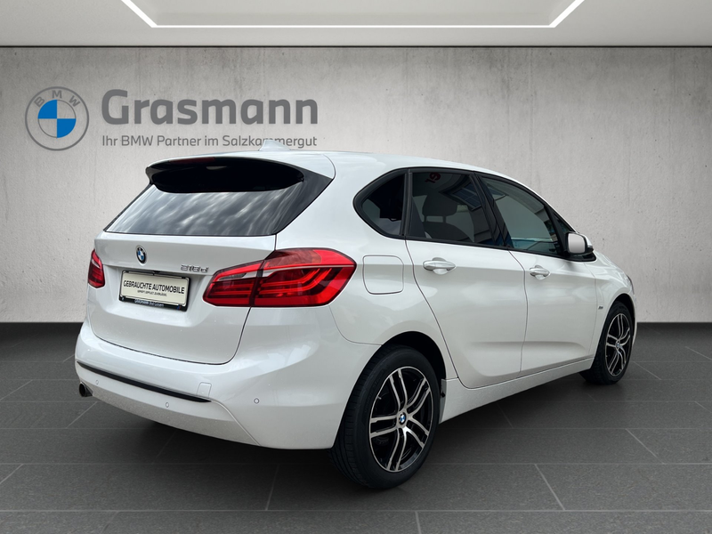 BMW 218 d — photo 5