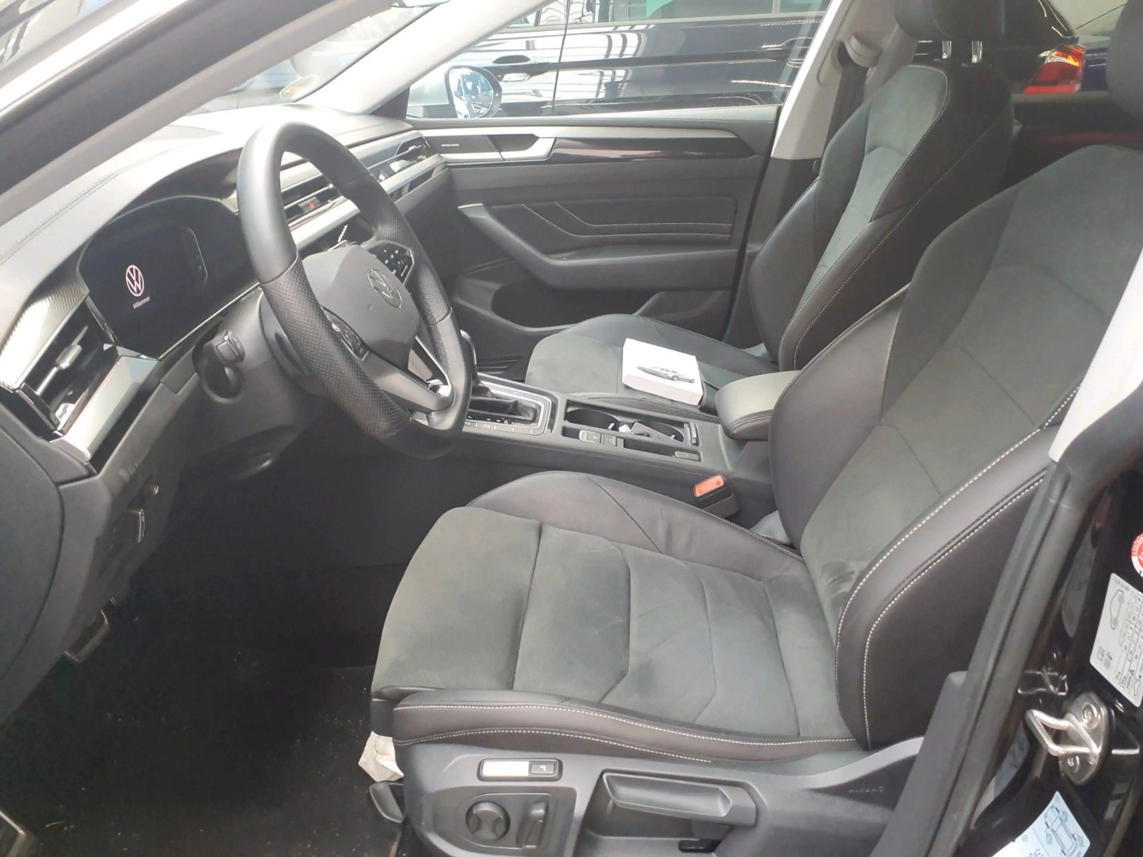 Volkswagen Arteon Shooting Brake Elegance 2.0 TDI HUD*IQ*HK — photo 5