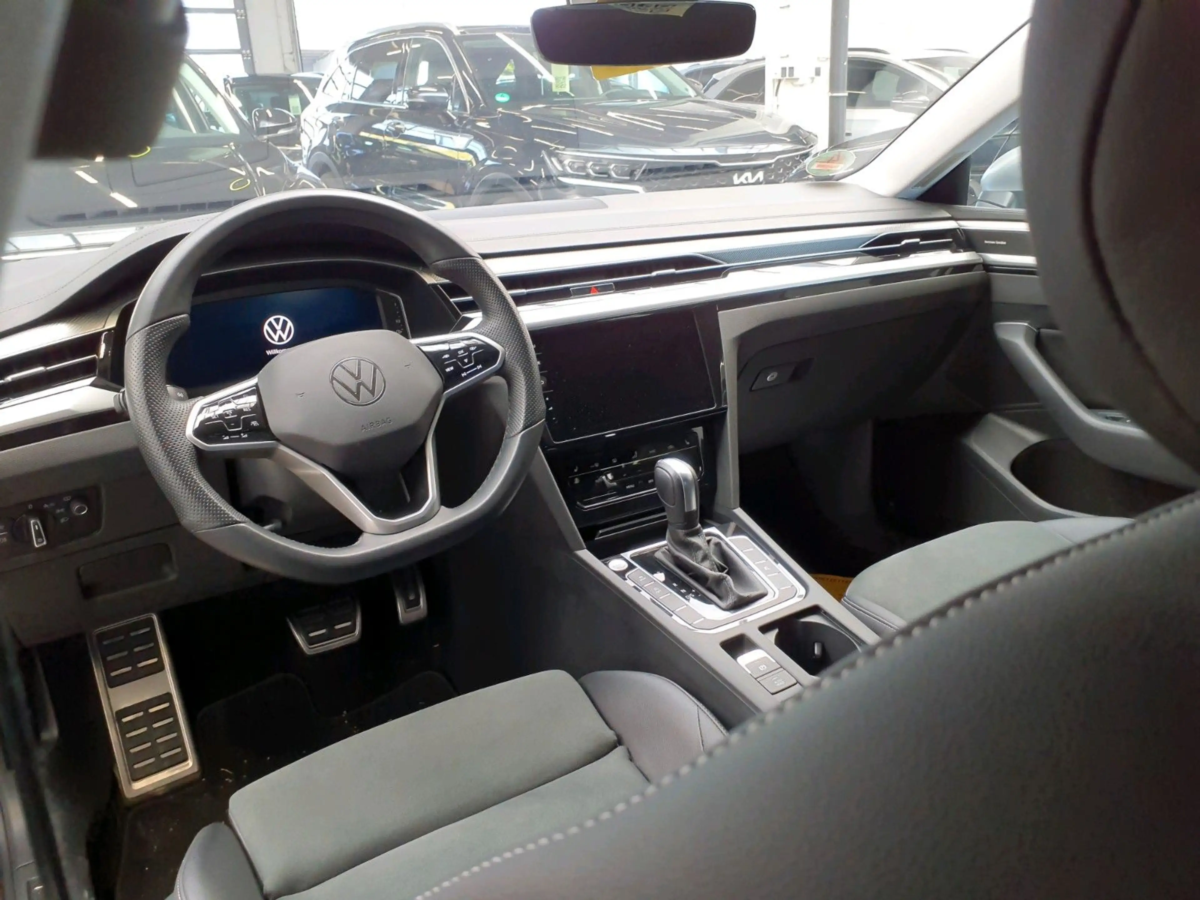 Volkswagen Arteon Shooting Brake Elegance 2.0 TDI HUD*IQ*HK — photo 8