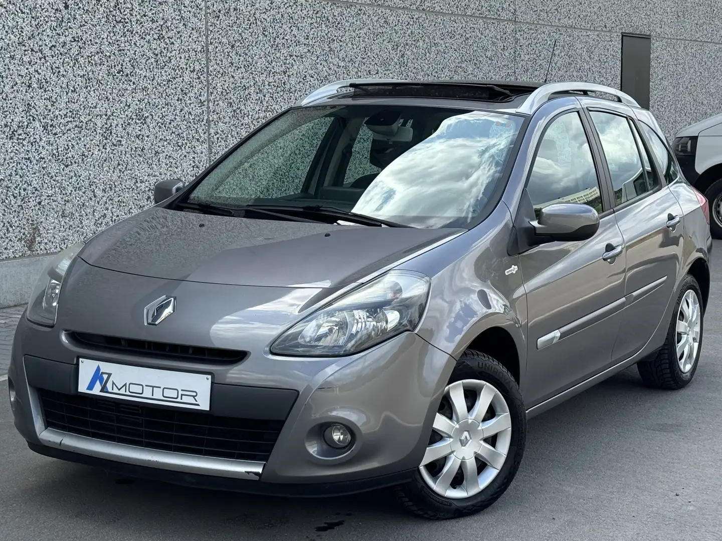 Renault Clio 1.2TCe TomTom 2012 1Main Clim Toit Pano Gps Euro 5 Bronze - 1
