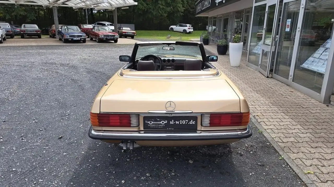 Mercedes-Benz SL 280, foto 6