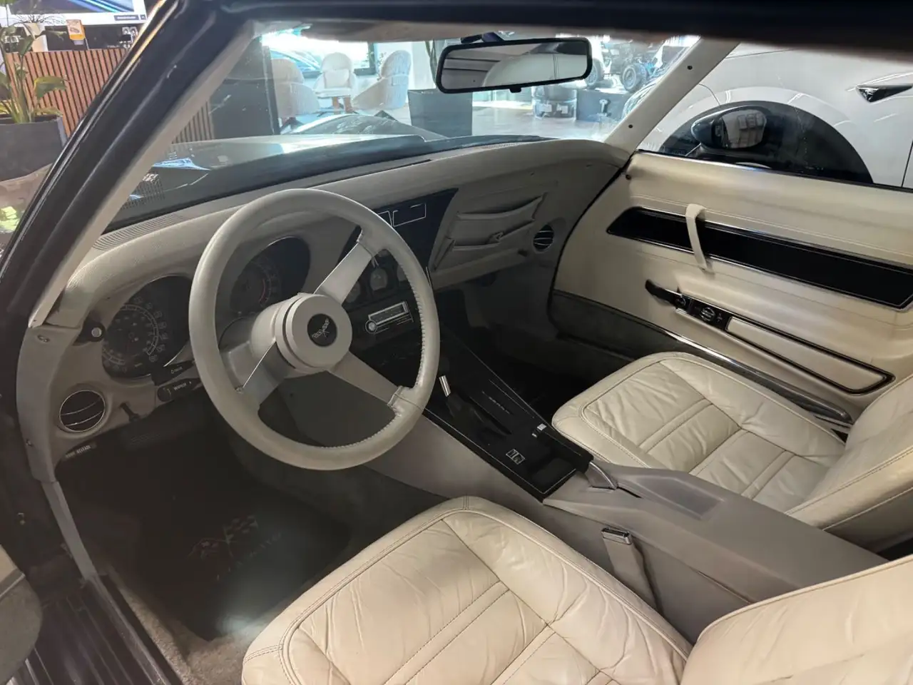 Corvette C3 V8 L82 *Matching* *H-Kennzeichen*, foto 6