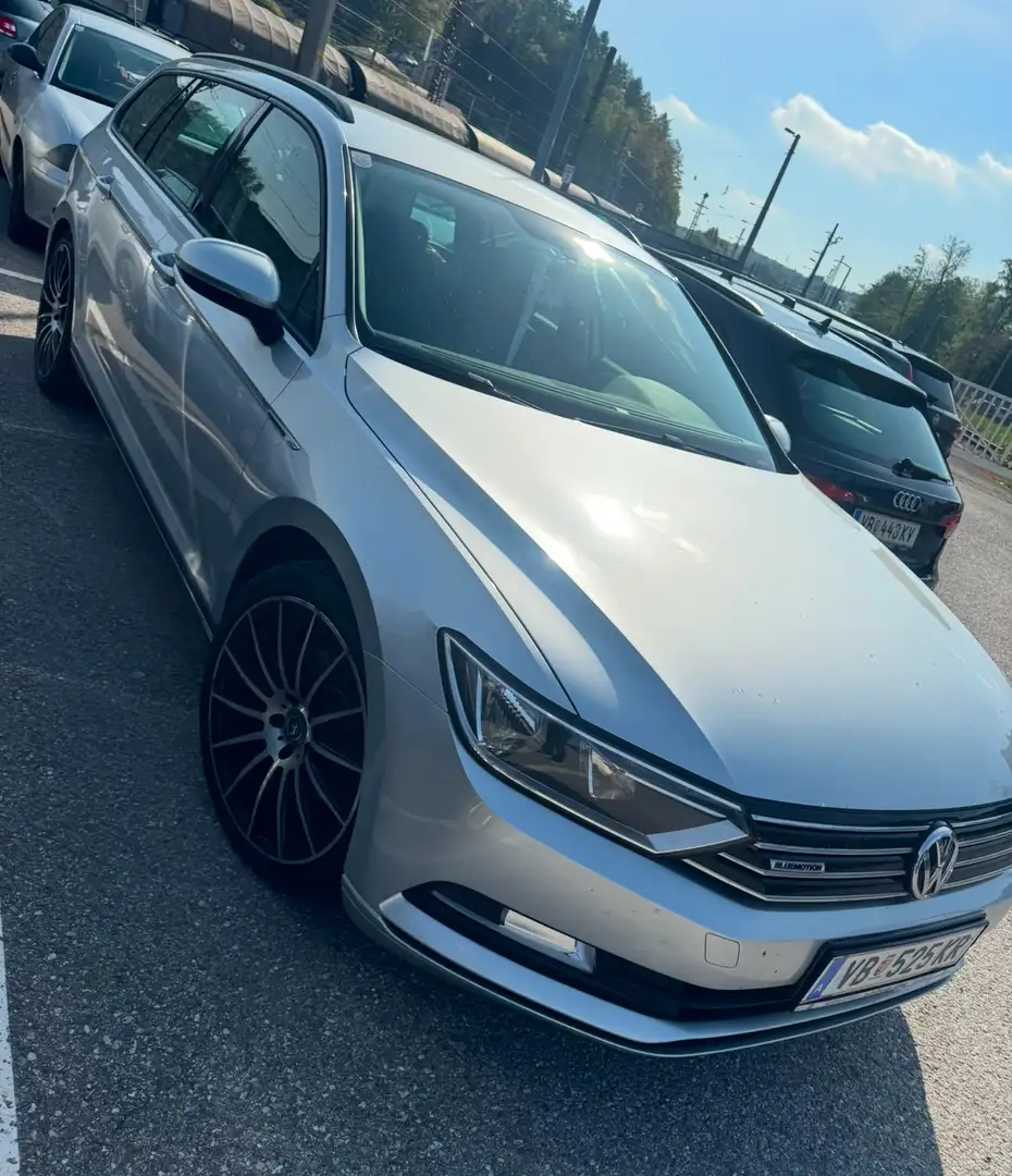 Volkswagen Passat Variant Passat Variant BlueMotion Silber - 1