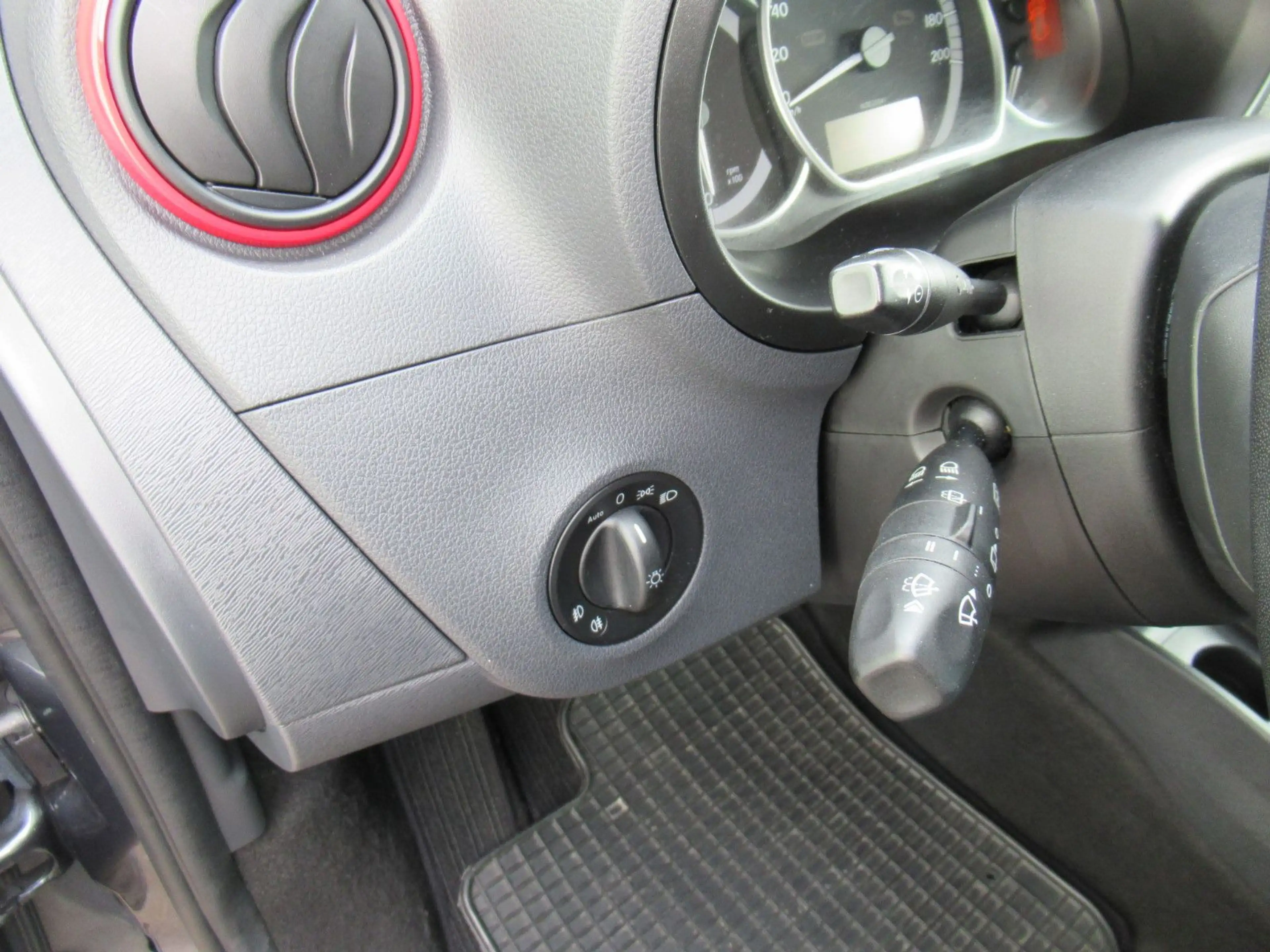Mercedes-Benz Citan Tourer 111 CDI Edition 2.Hand/LM/Klima/SHZ — photo 26
