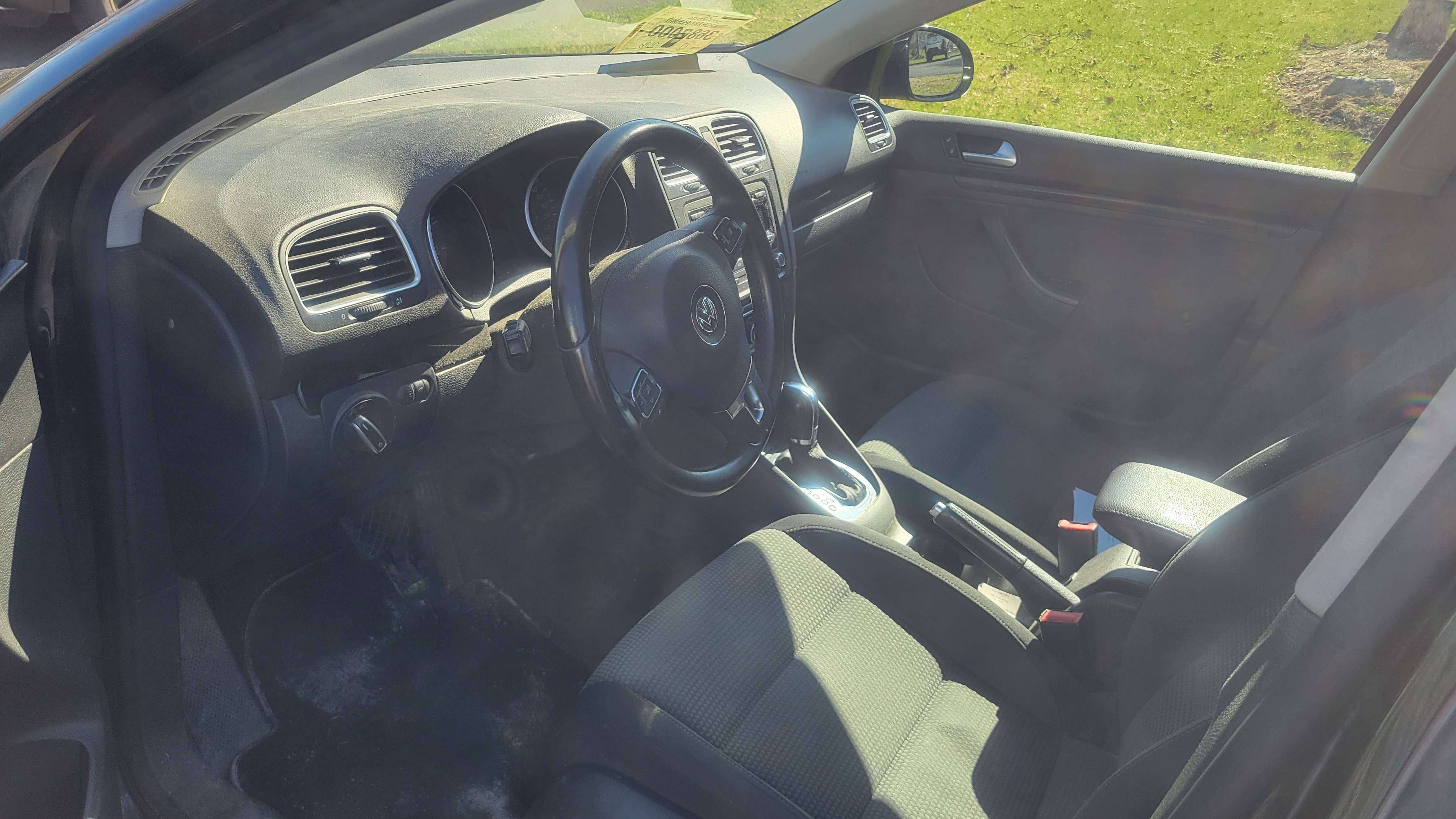 2014 Volkswagen Golf Comfortline alt 5
