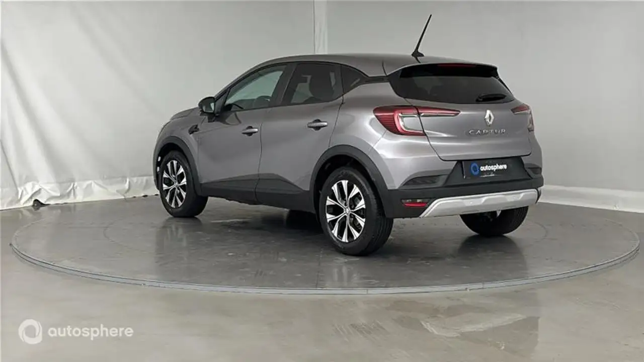 Renault Captur — photo 8