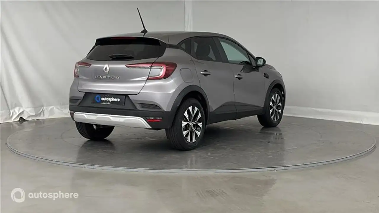 Renault Captur — photo 5