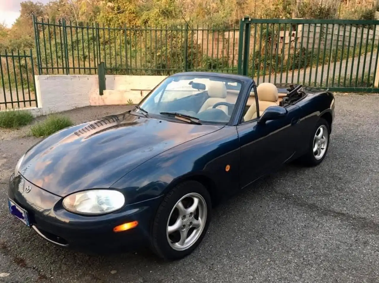 Mazda MX-5 II 1998 1.6i 16v, foto 1
