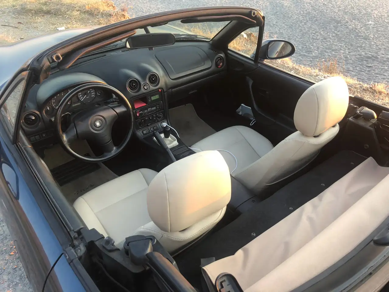 Mazda MX-5 II 1998 1.6i 16v, foto 2