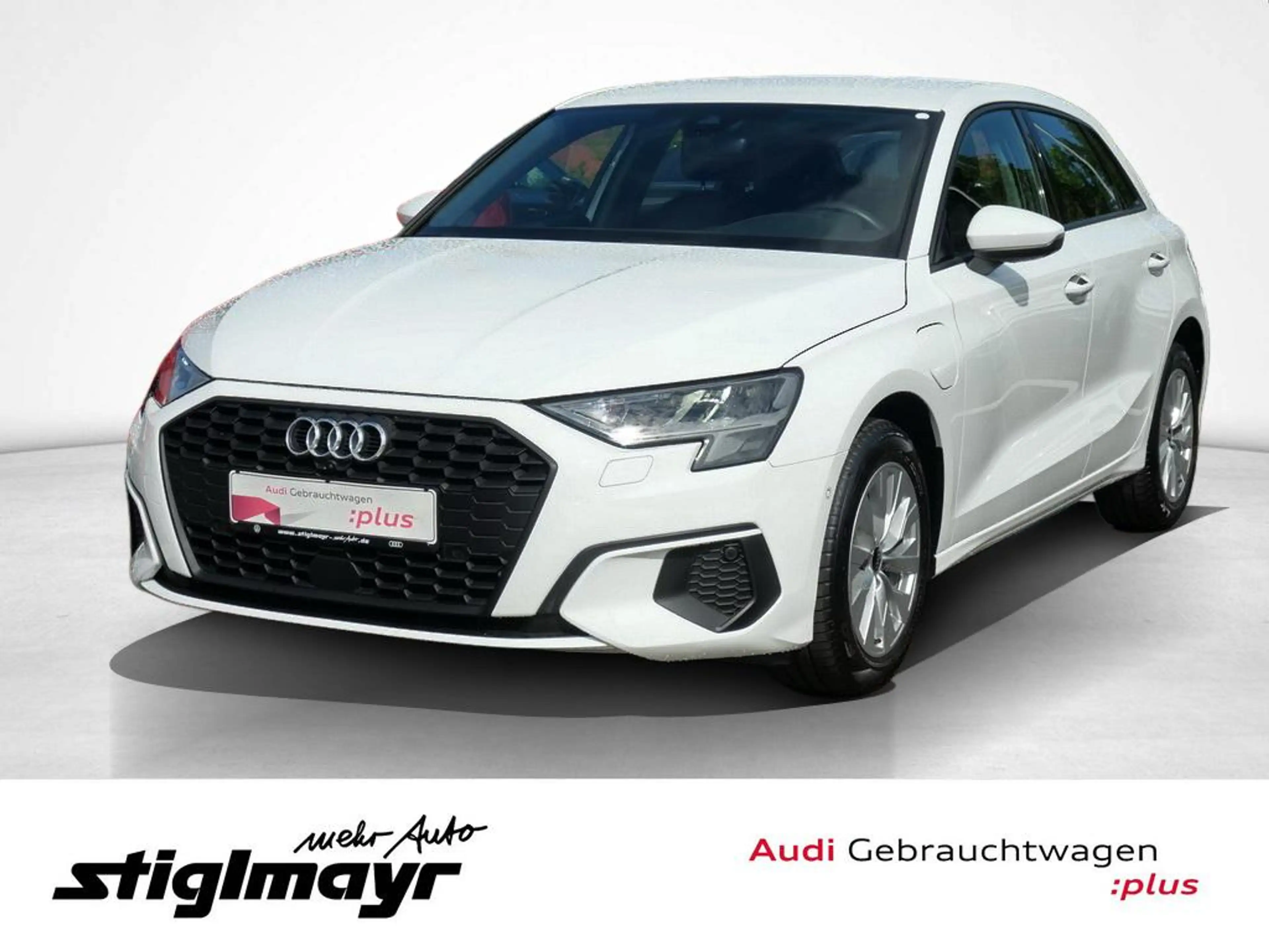 Audi A3 40 TFSIe S-tronic AHK+NAVI+VC — photo 13