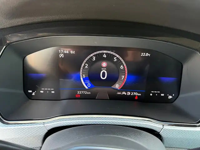 Volkswagen Touran view 12