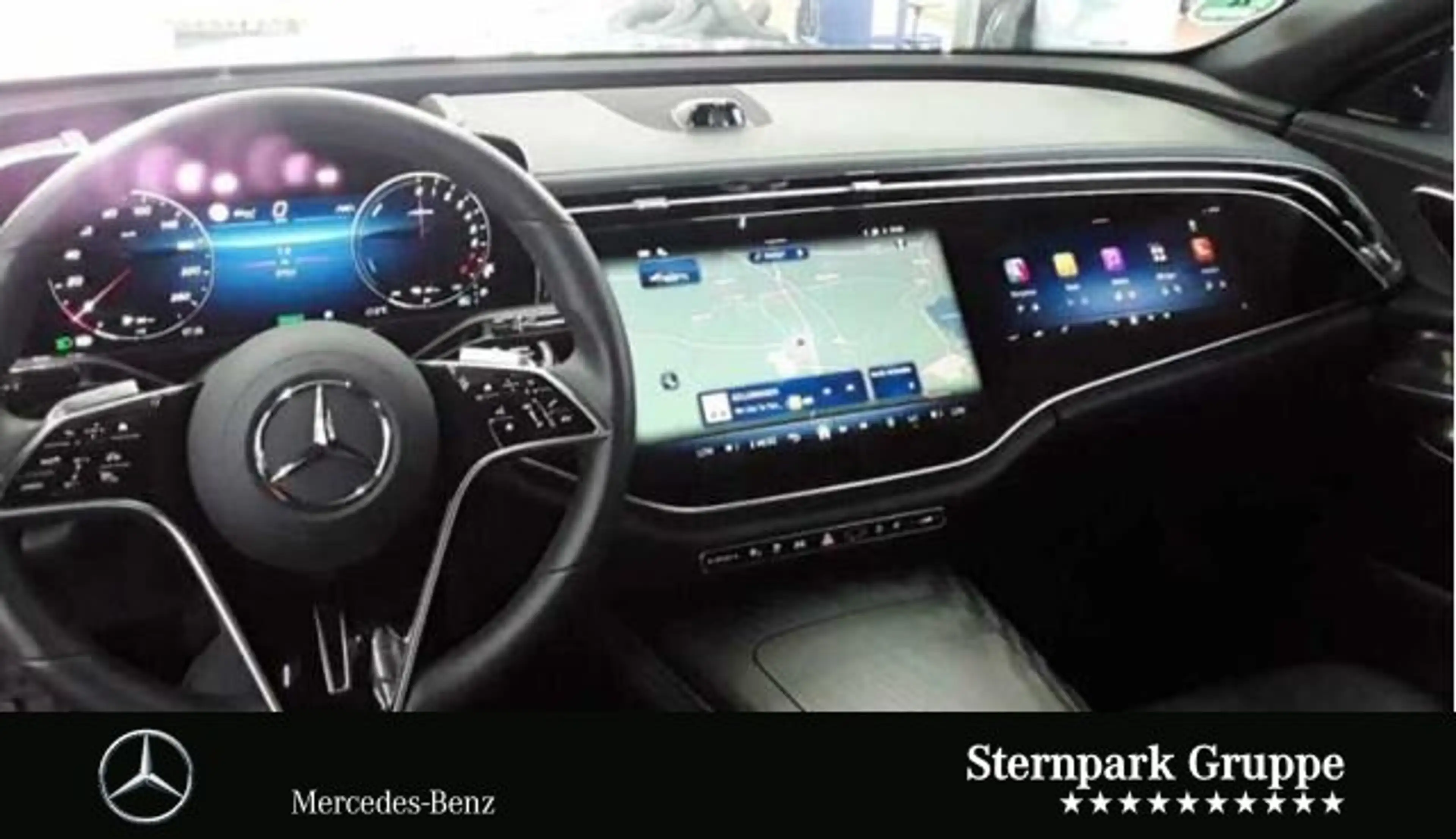 Mercedes-Benz E 300 E 300 e 4MATIC Limousine mit EQ Hybrid Technologie — photo 9