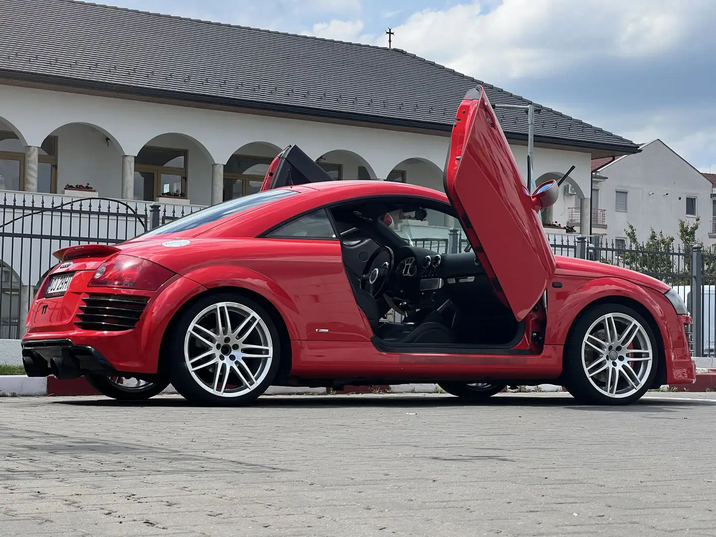 Audi TT BABY R8 - LAMBO DOORS - 1