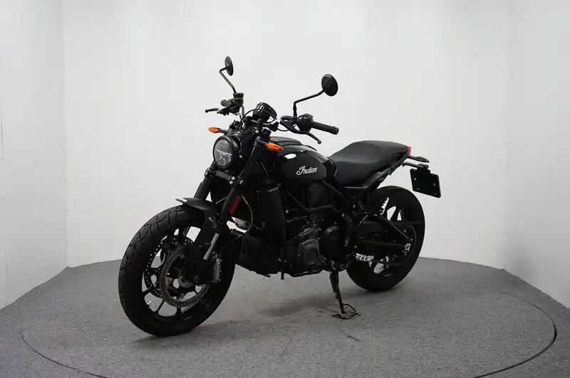Indian FTR 1200 - foto 4