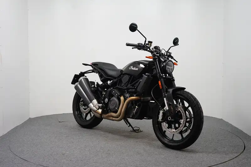 Indian FTR 1200 - foto 2