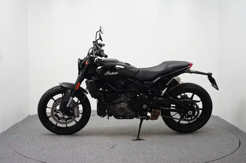 Indian FTR 1200 - foto 5