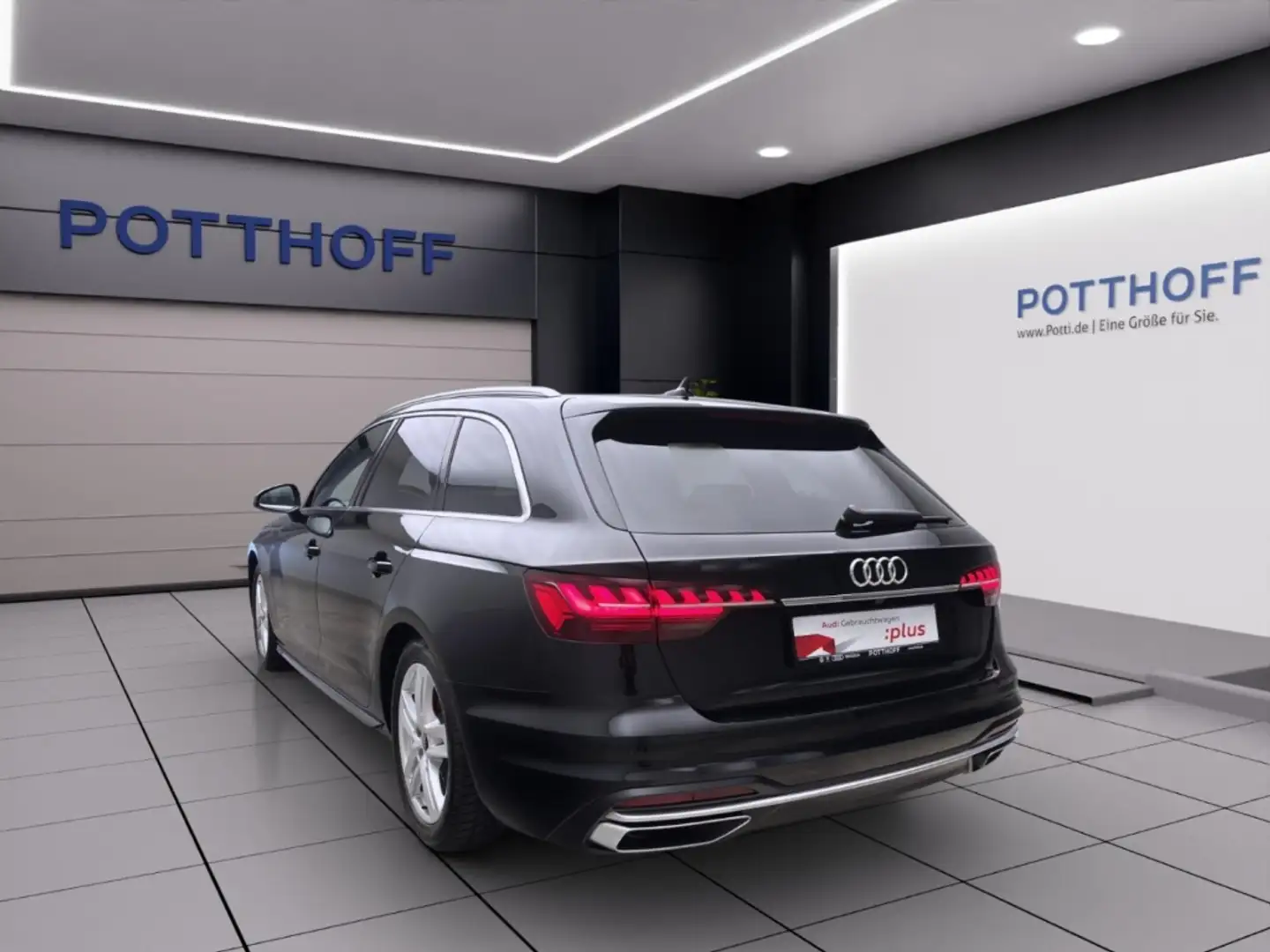 Audi A4 Avant 40 TFSI ADVANCED NAVI HuD VIRTUAL PANO Schwarz - 2