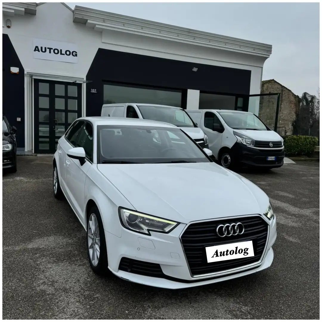 Audi A3 A3 Sportback 30 1.6 tdi Sport s-tronic Bianco - 2
