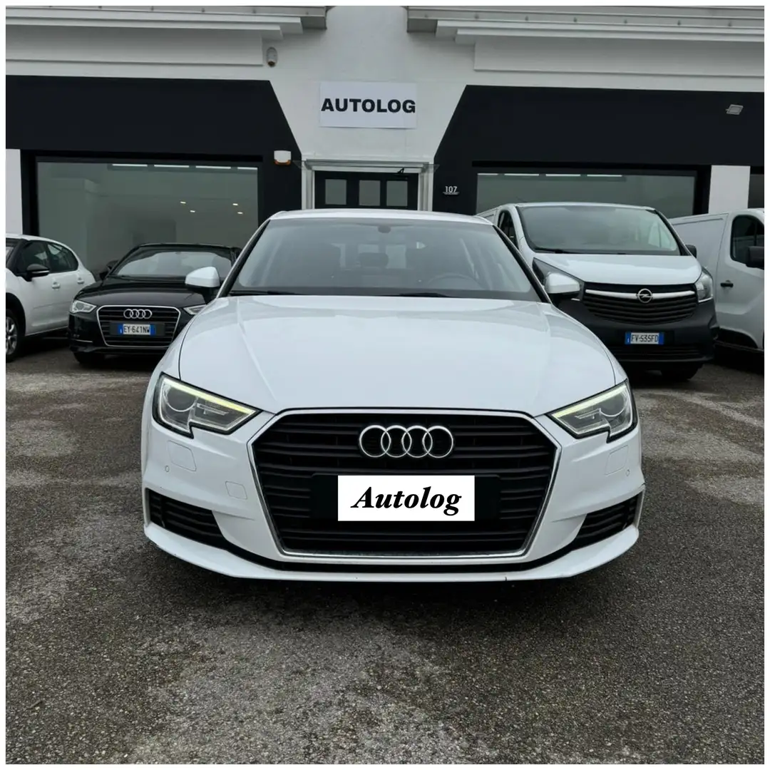 Audi A3 A3 Sportback 30 1.6 tdi Sport s-tronic Bianco - 1