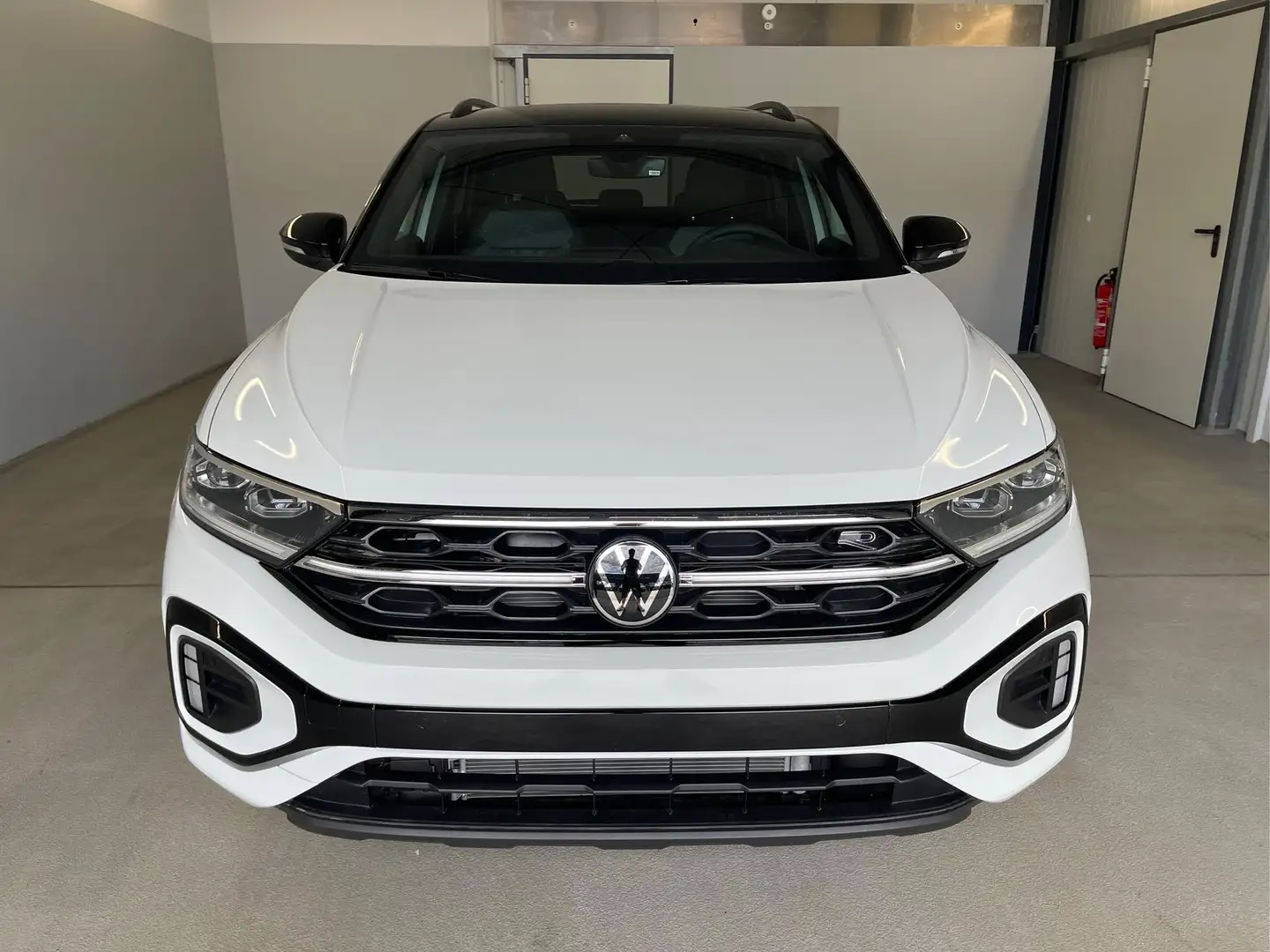 Volkswagen T-Roc R-Line 150PS DSG Black+AHK+Matrix+Navi 1.5 TSI ... Weiß - 2