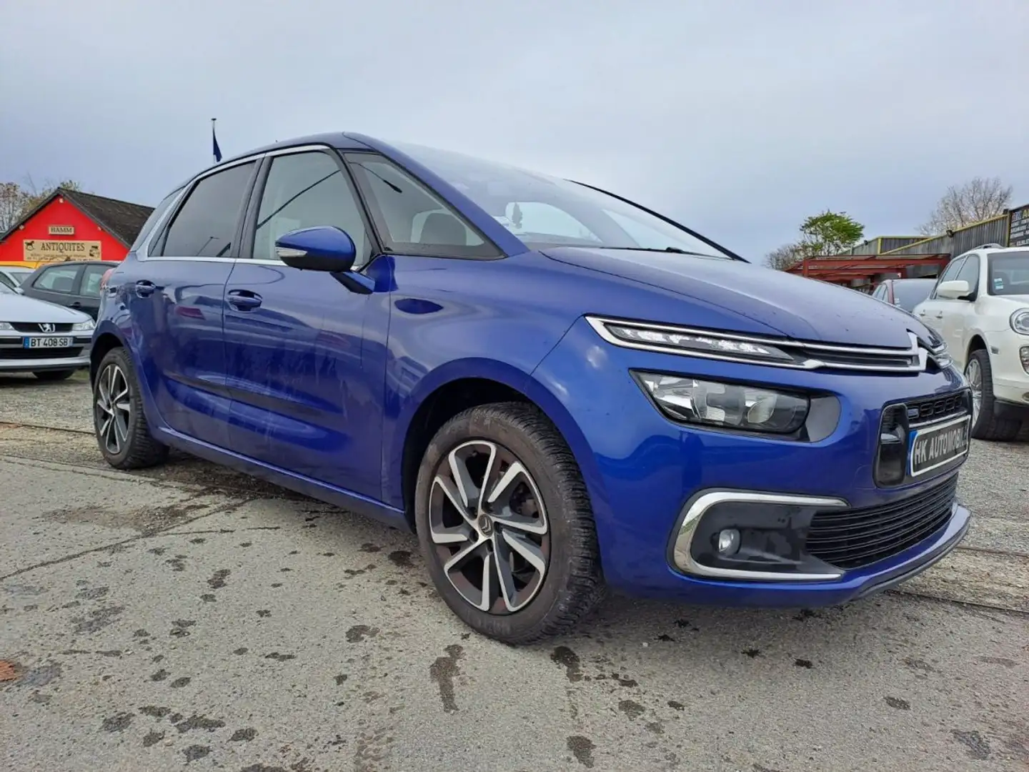 Citroen C4 Picasso II 1.2 THP PURETECH 130 cv FINITION SELECT Blauw - 2