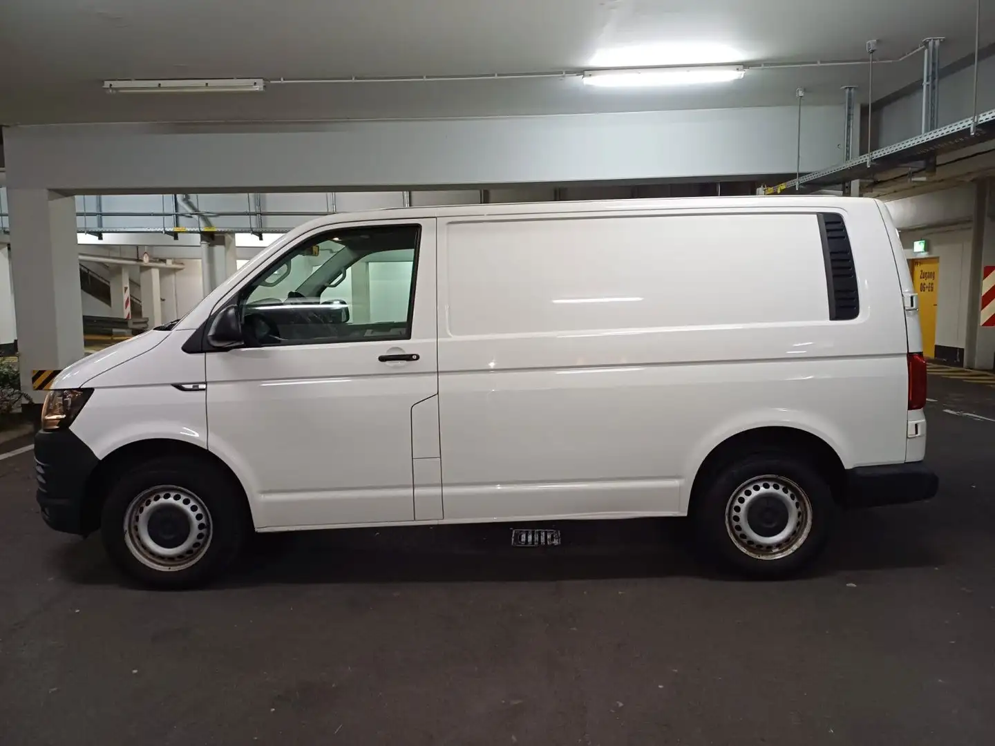 Volkswagen T6 Transporter Kasten-Kombi Klima*Navi*PDC*AHK Weiß - 2