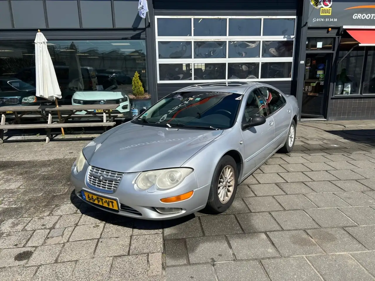Chrysler 300 M 2.7 I V6 AUT lees de advertentie goed !!, foto 3