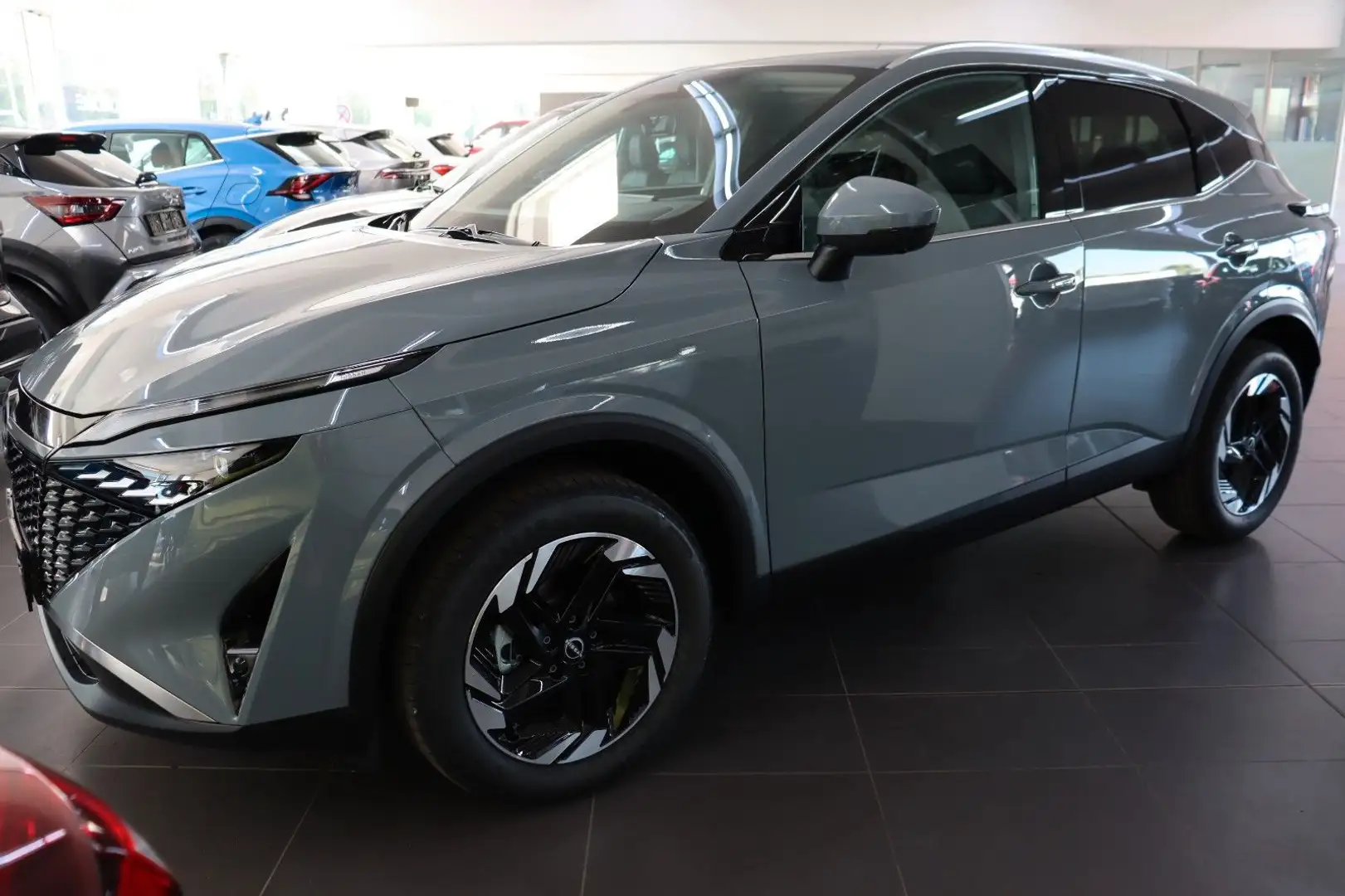 Nissan Qashqai 1.3 AT MHEV Connecta Navi,LED,T.Lederr Gris - 1