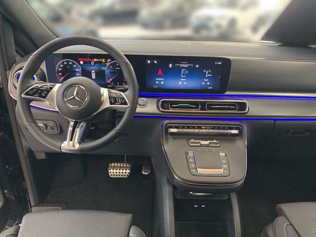 Mercedes-Benz V 250