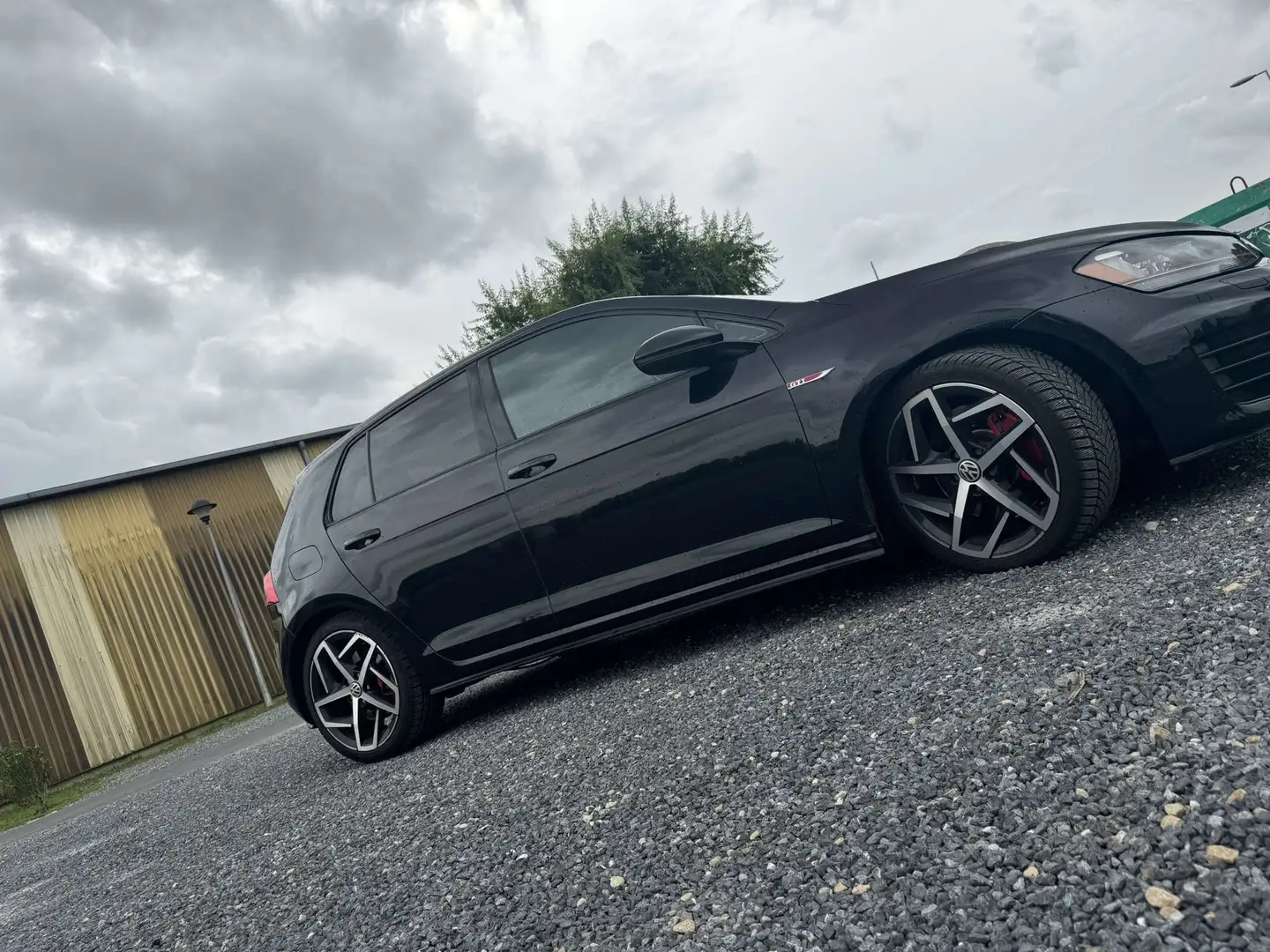 Volkswagen Golf GTI 2L TFSI Noir - 2