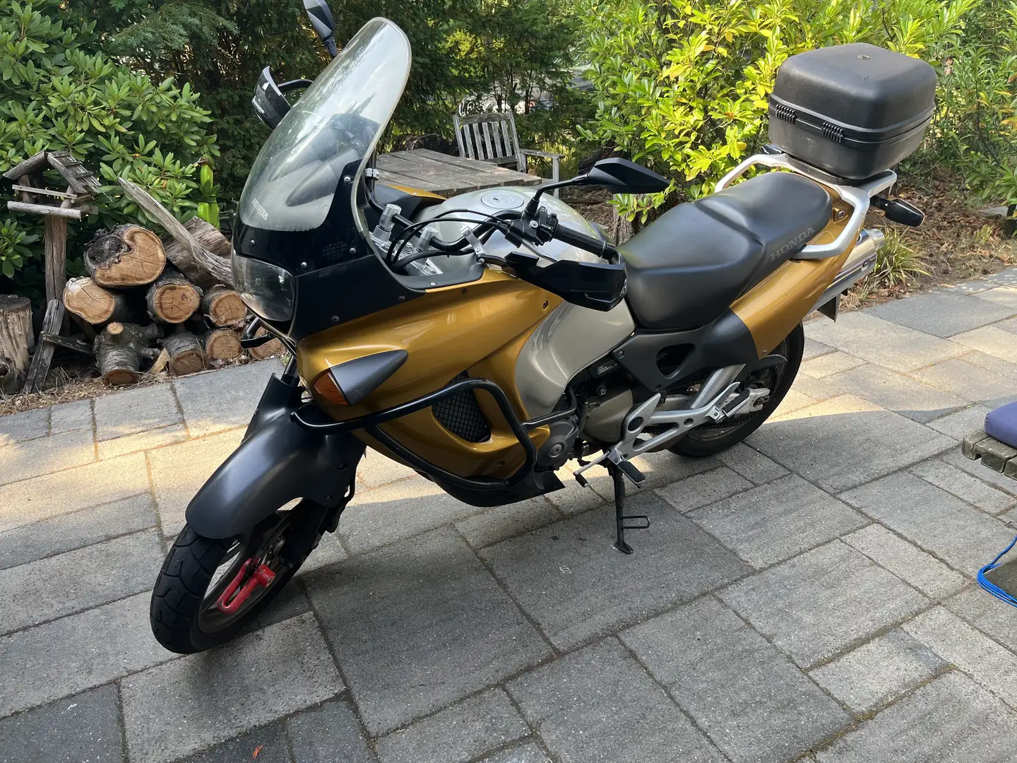 Honda Varadero - 1
