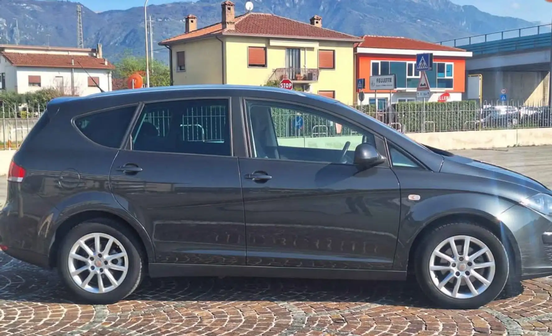 SEAT Altea XL 1.6 tdi cr Reference - 2