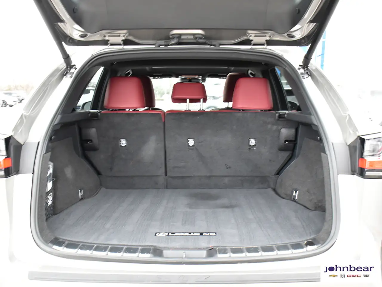 Lexus NX снимка Lexus NX