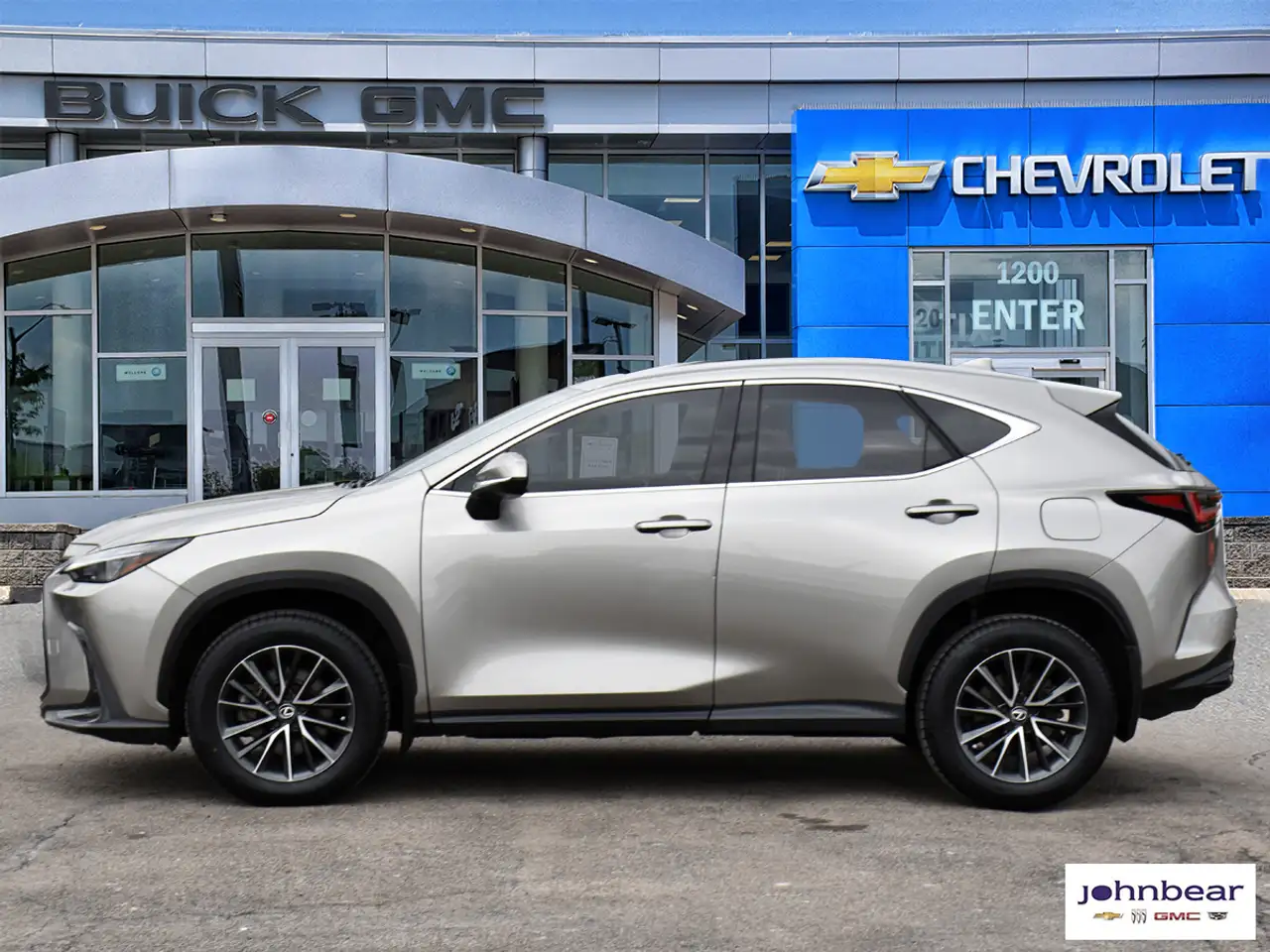 Lexus NX снимка Lexus NX
