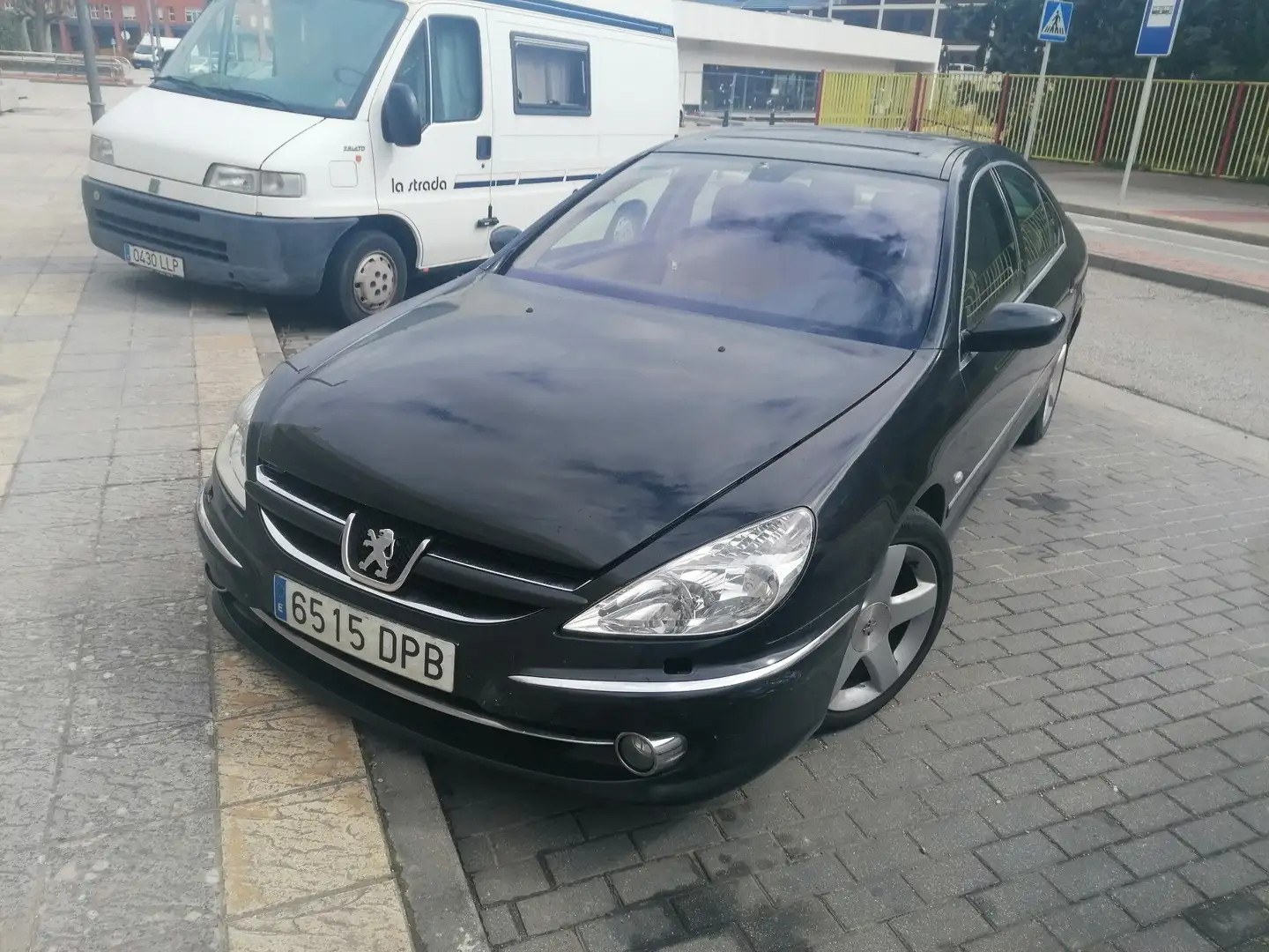 Peugeot 607 2.7HDI Pack Titanio Aut. - 1