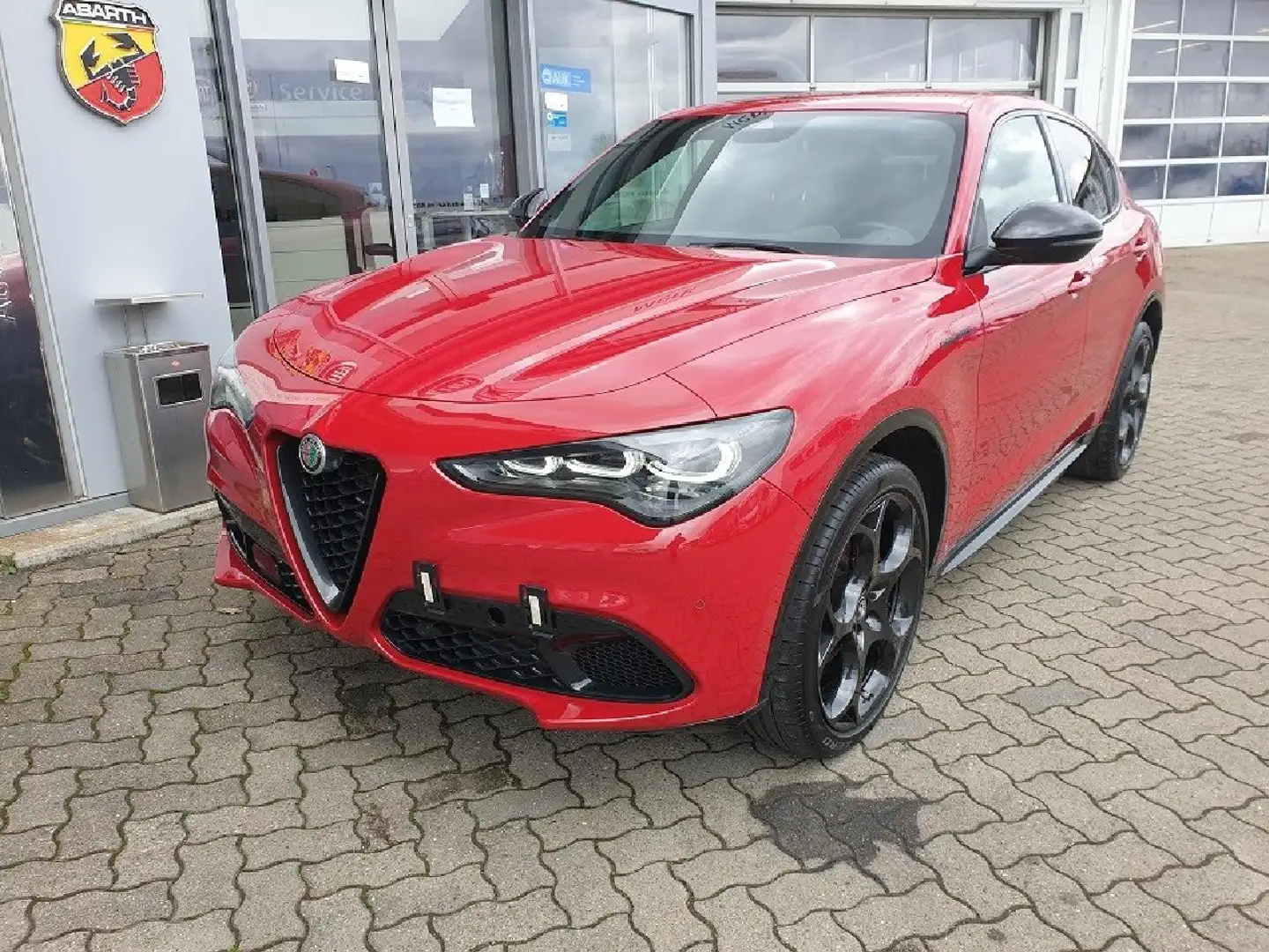 Alfa Romeo Stelvio Competizione Q4 Rot - 1