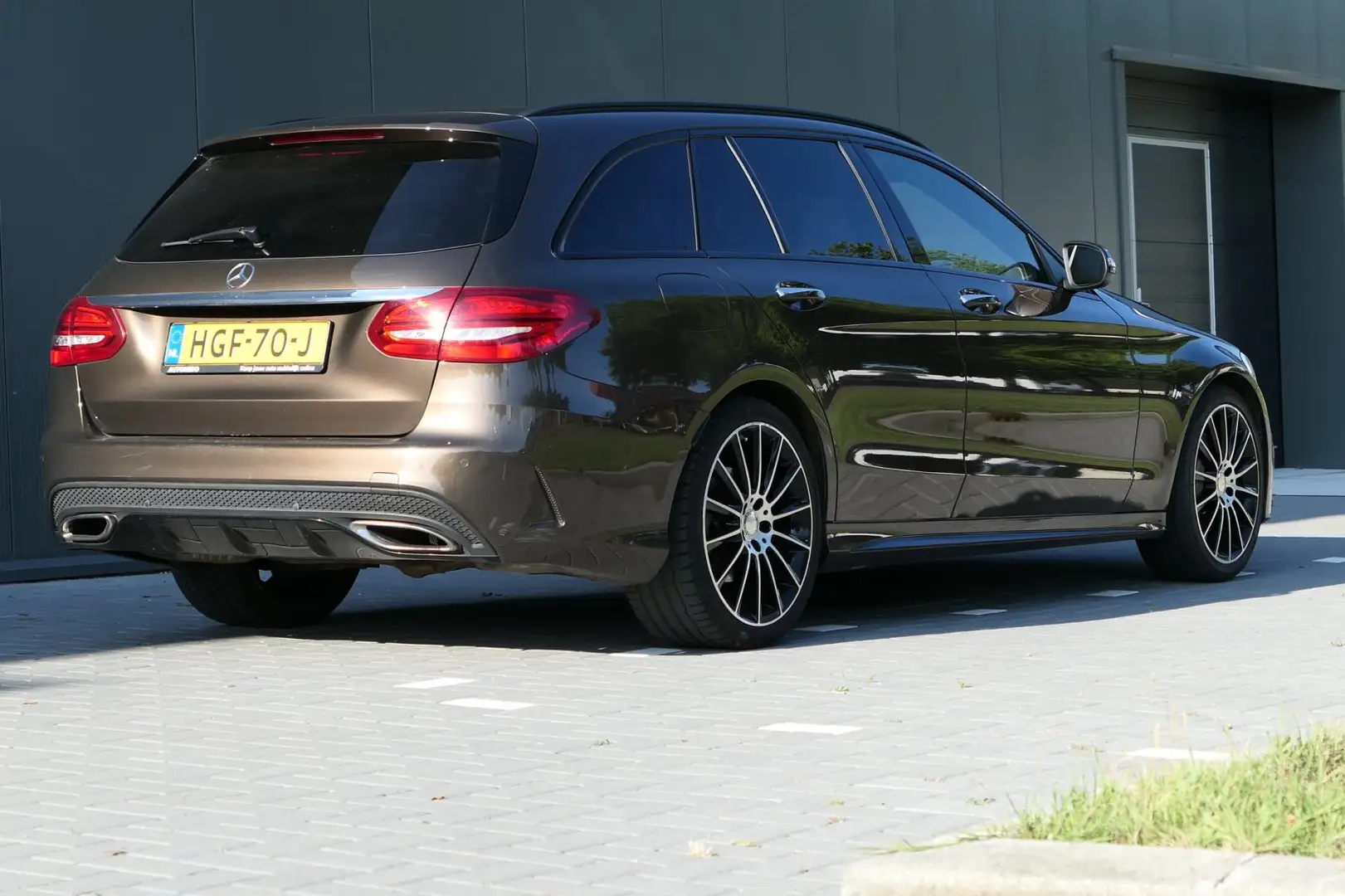 Mercedes-Benz C 250 Estate Prestige AMG Leder Navi LED Cruise Clima Marrón - 2
