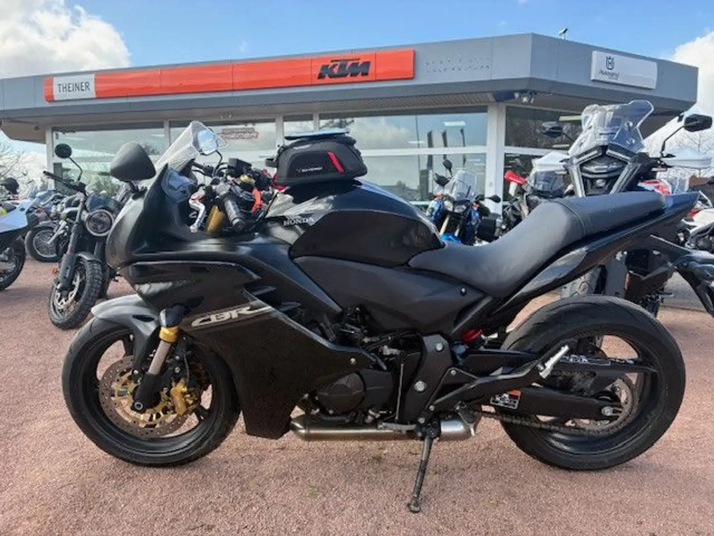 Honda CBR 600 FA Negro - 1