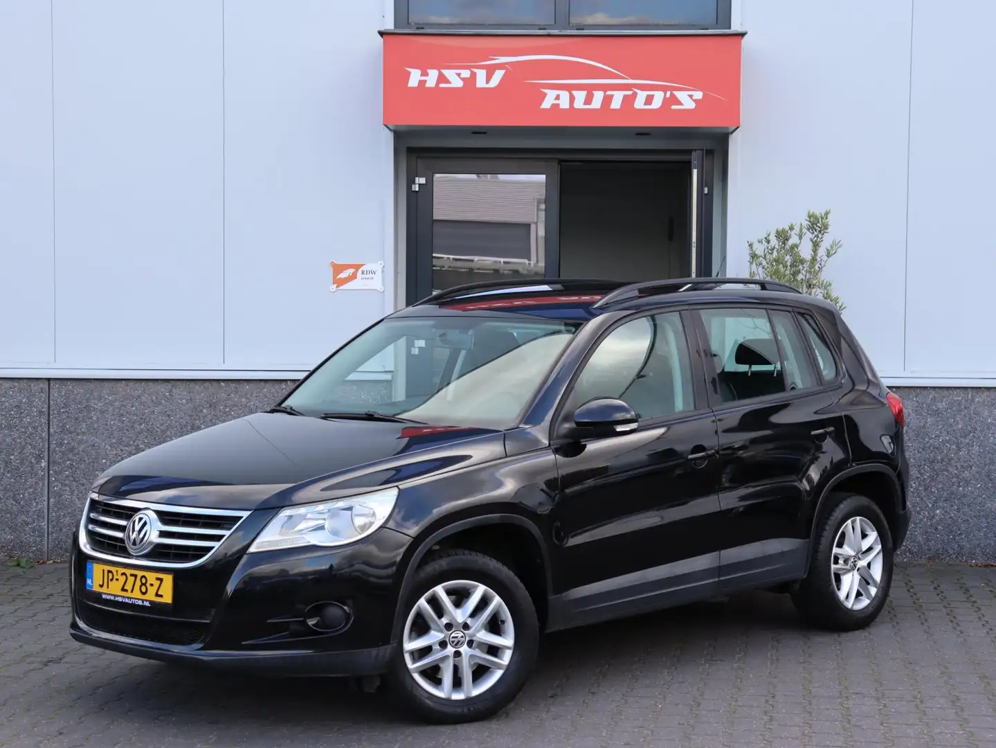 Volkswagen Tiguan 1.4 TSI Comfort&Design airco LM trekhaak Noir - 1