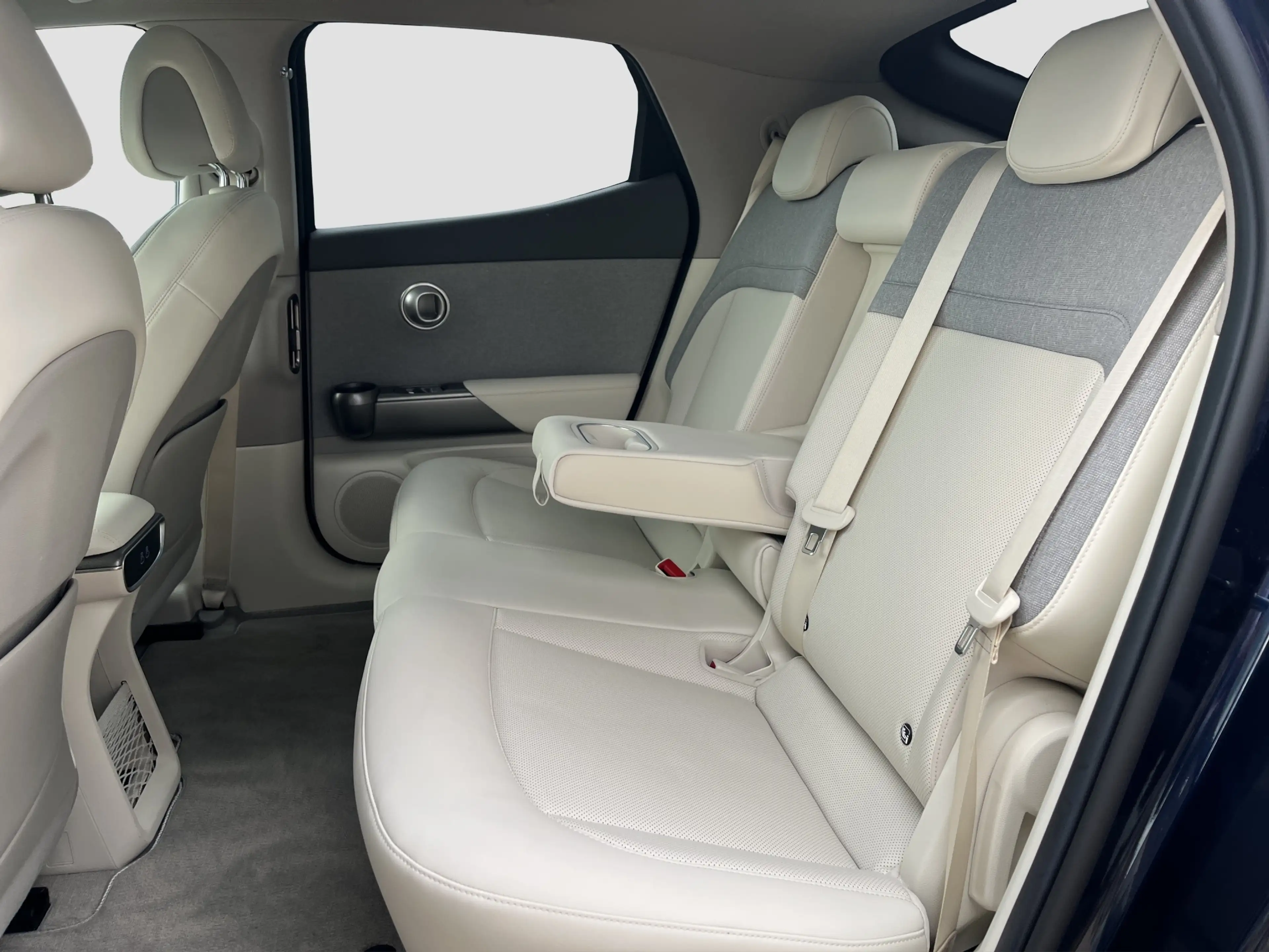 Genesis GV60 77.4kWh 217pk | SOH 100%|  360 graden Camera | Pan — photo 14