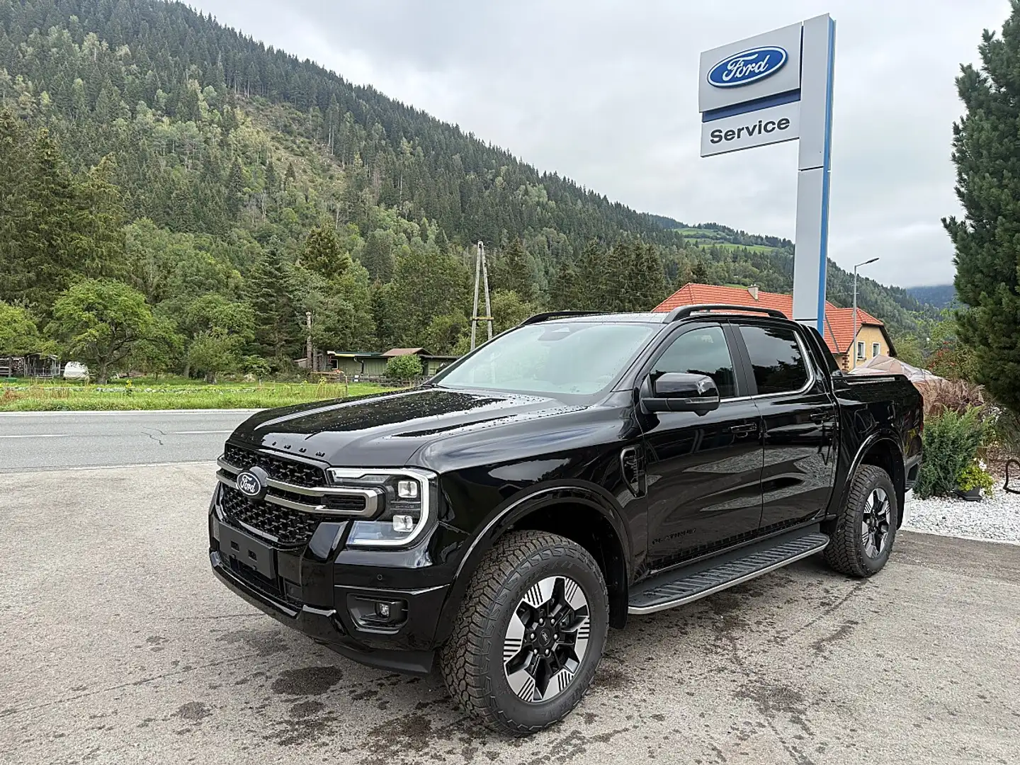 Ford Ranger 2.3 EcoBoost Plug-In-Hybrid Platinum e-4WD Schwarz - 1