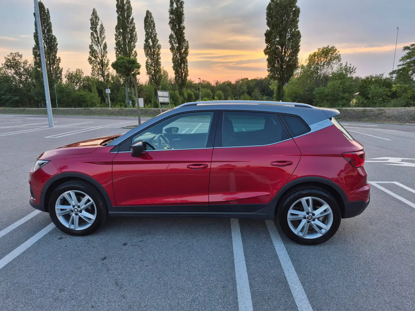 SEAT Arona Arona 1,0 Eco TSI FR Rot - 1