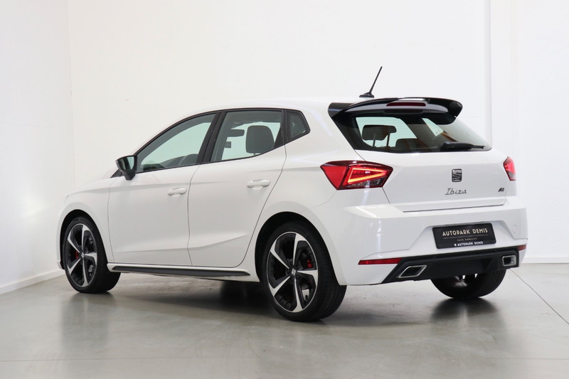 SEAT Ibiza Carbon Edition FR 1.5 DSG/DCC/ACC/SHZ/NAVI — photo 5