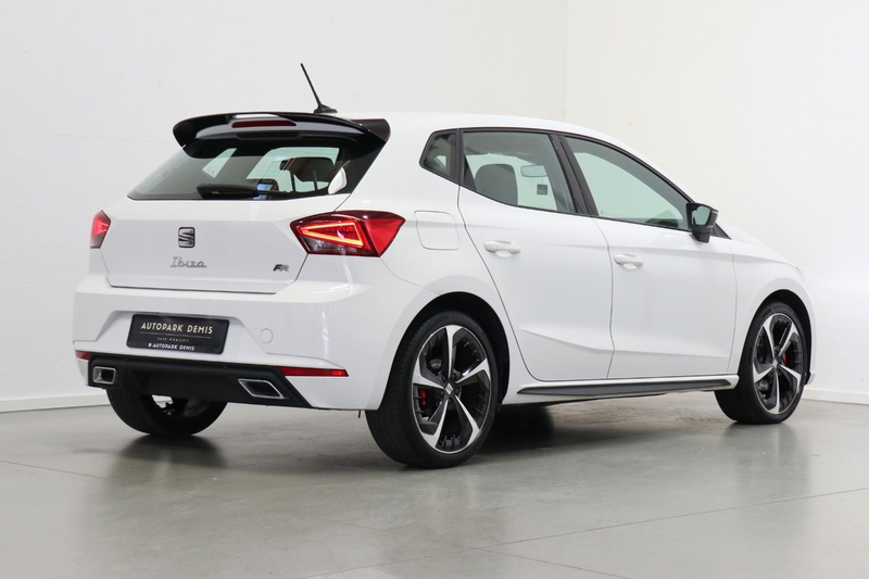SEAT Ibiza Carbon Edition FR 1.5 DSG/DCC/ACC/SHZ/NAVI — photo 7
