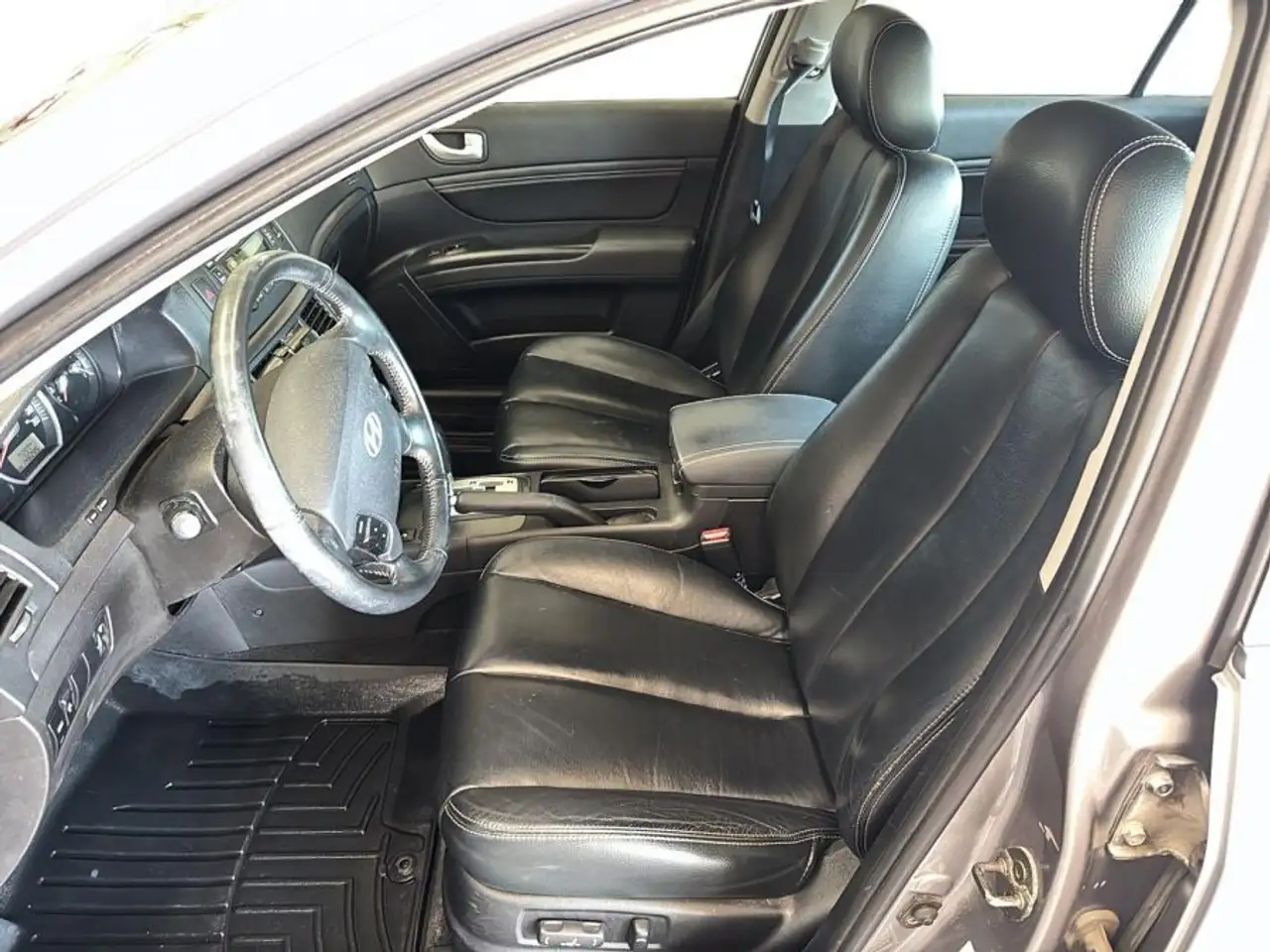 Hyundai SONATA снимка Hyundai SONATA
