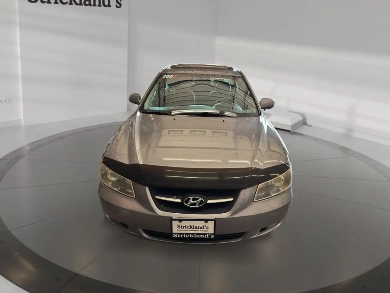 Hyundai SONATA снимка Hyundai SONATA