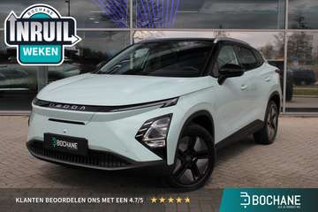 EV Premium 61 kWh Aqua Green/ Black Roof